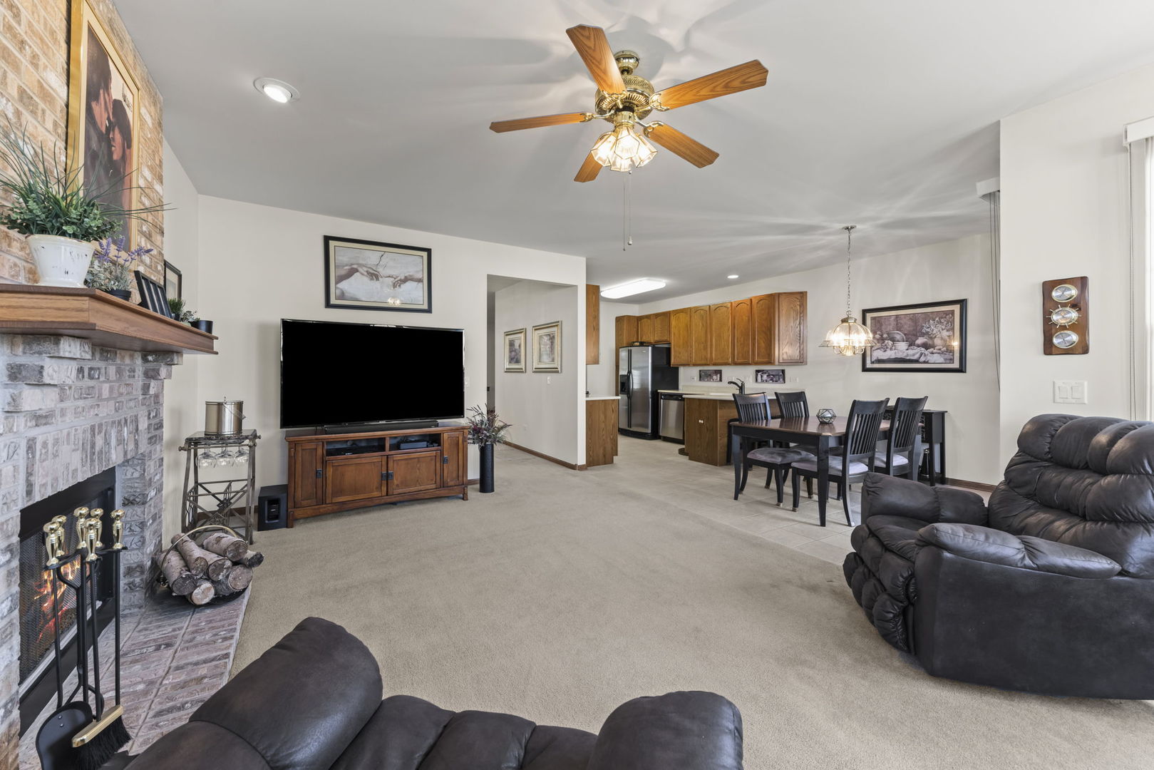 21302 Prince Lake Drive, Crest Hill, IL 60403