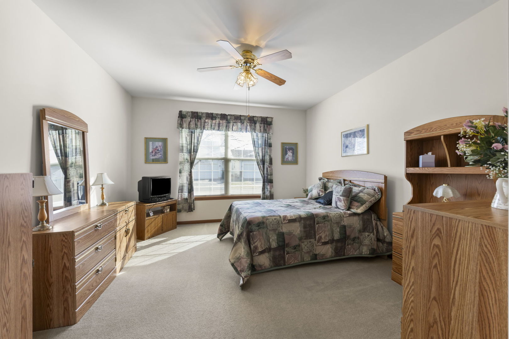 21302 Prince Lake Drive, Crest Hill, IL 60403