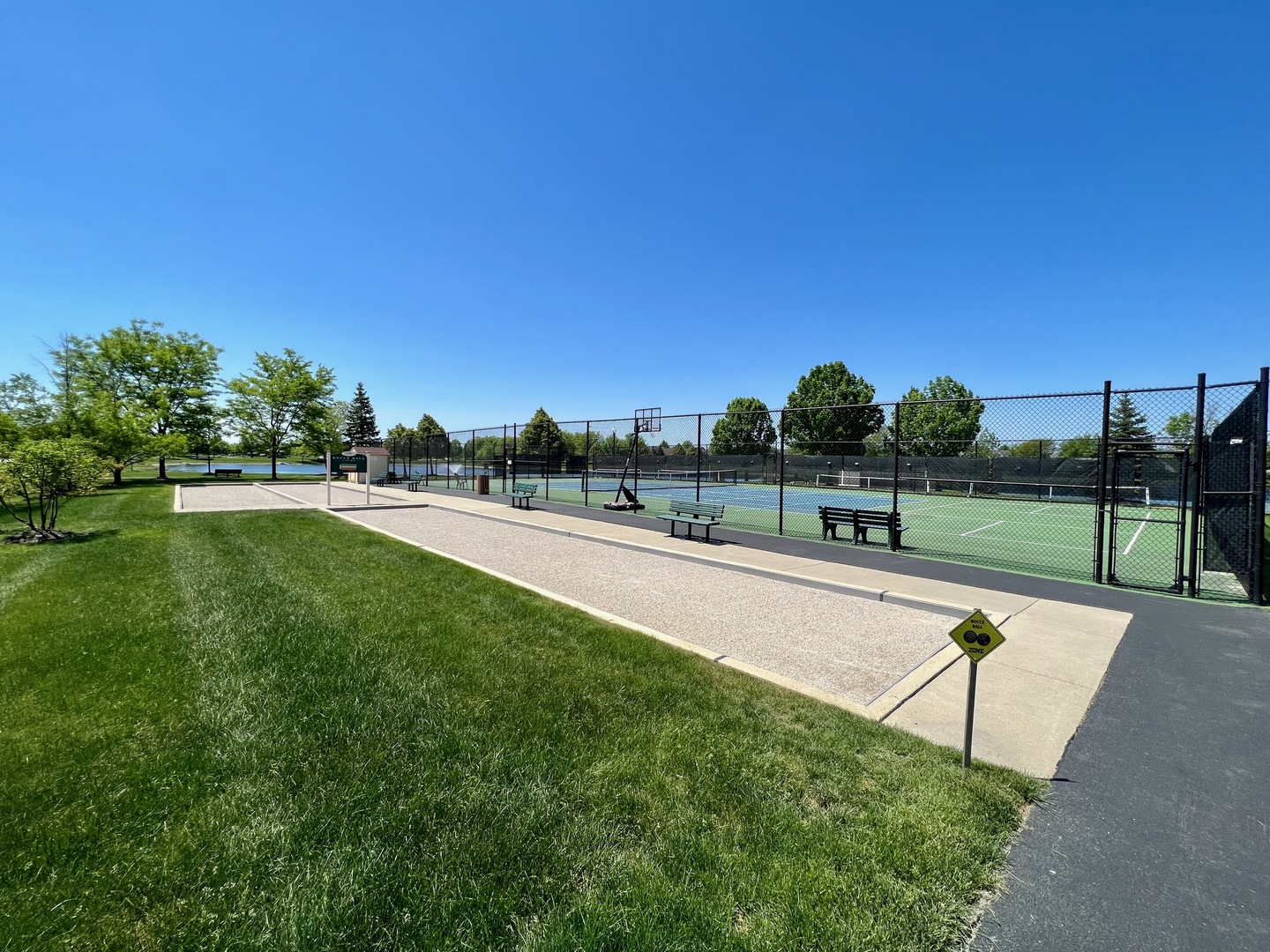 21302 Prince Lake Drive, Crest Hill, IL 60403