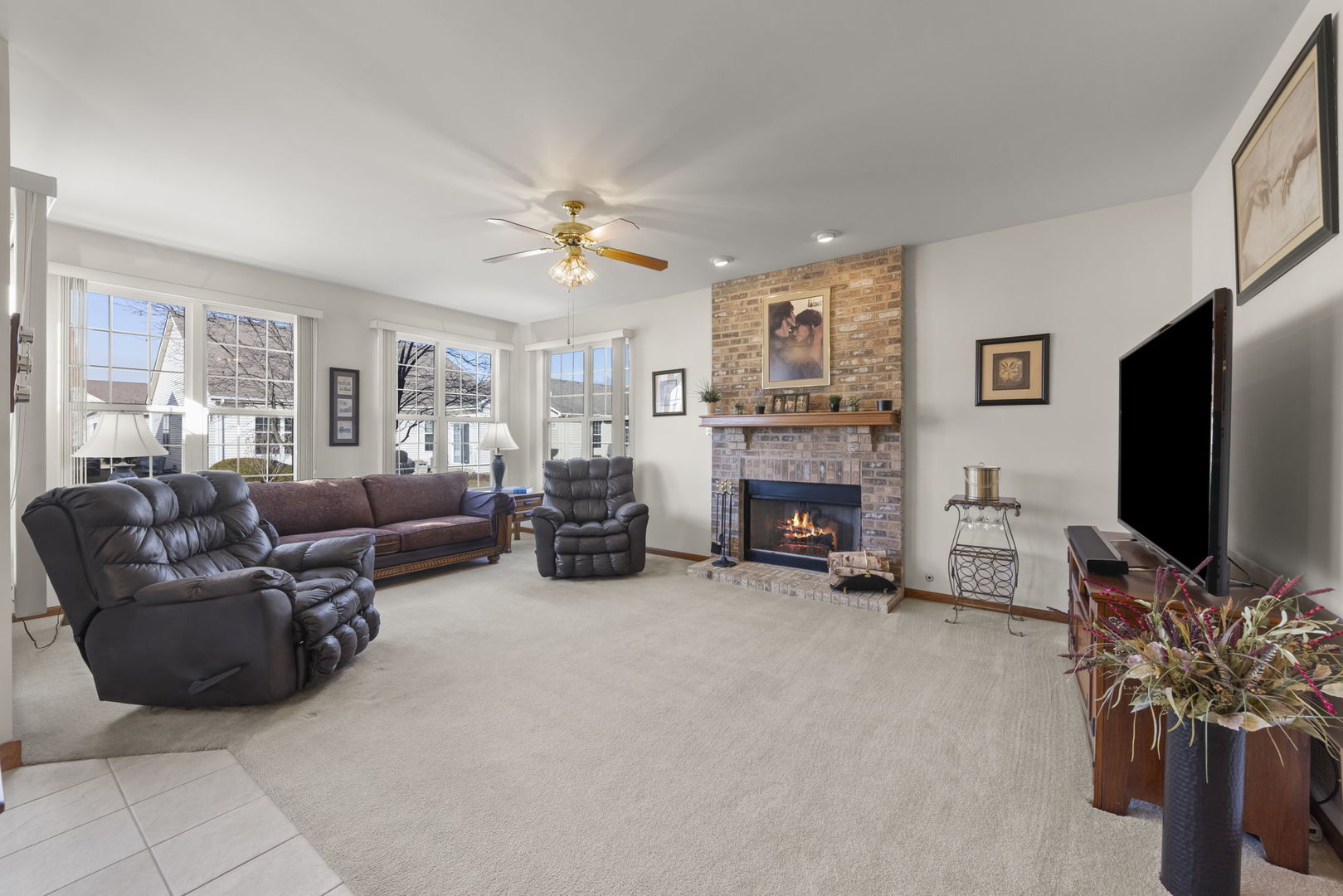 21302 Prince Lake Drive, Crest Hill, IL 60403