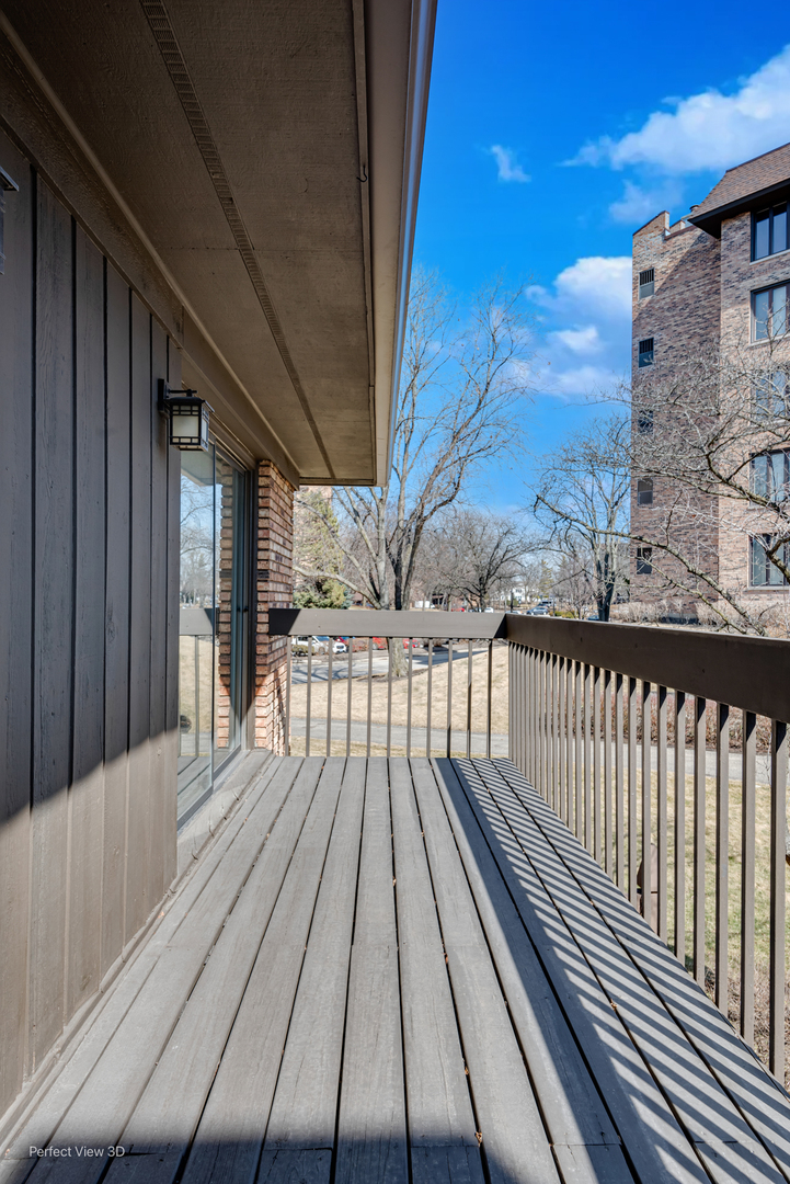 3811 Mission Hills Road, Northbrook, IL 60062