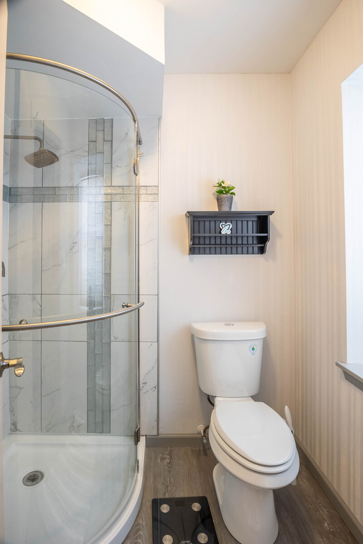 648 Dauphine Court #D, Elk Grove Village, IL 60007