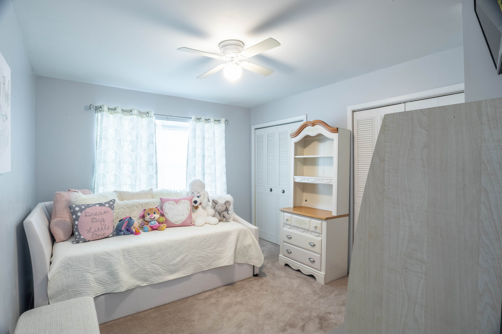 648 Dauphine Court #D, Elk Grove Village, IL 60007