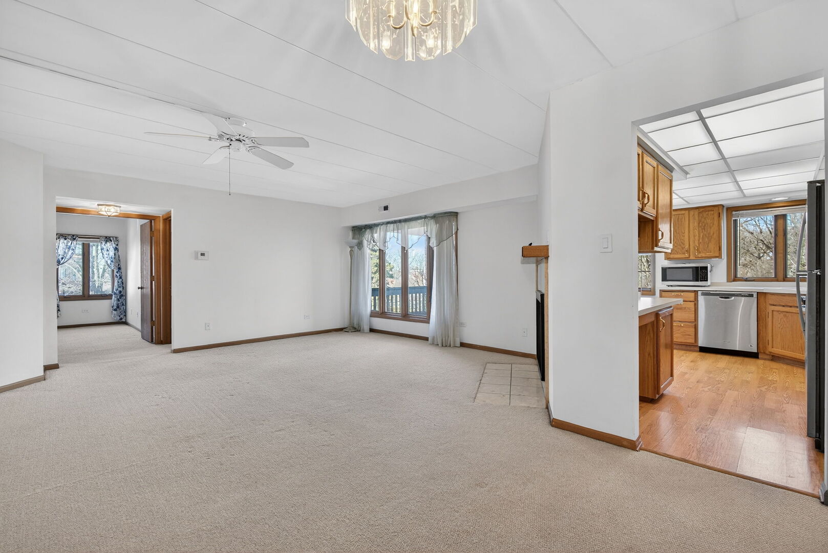 6419 Oak Forest Avenue #2N, Tinley Park, IL 60477