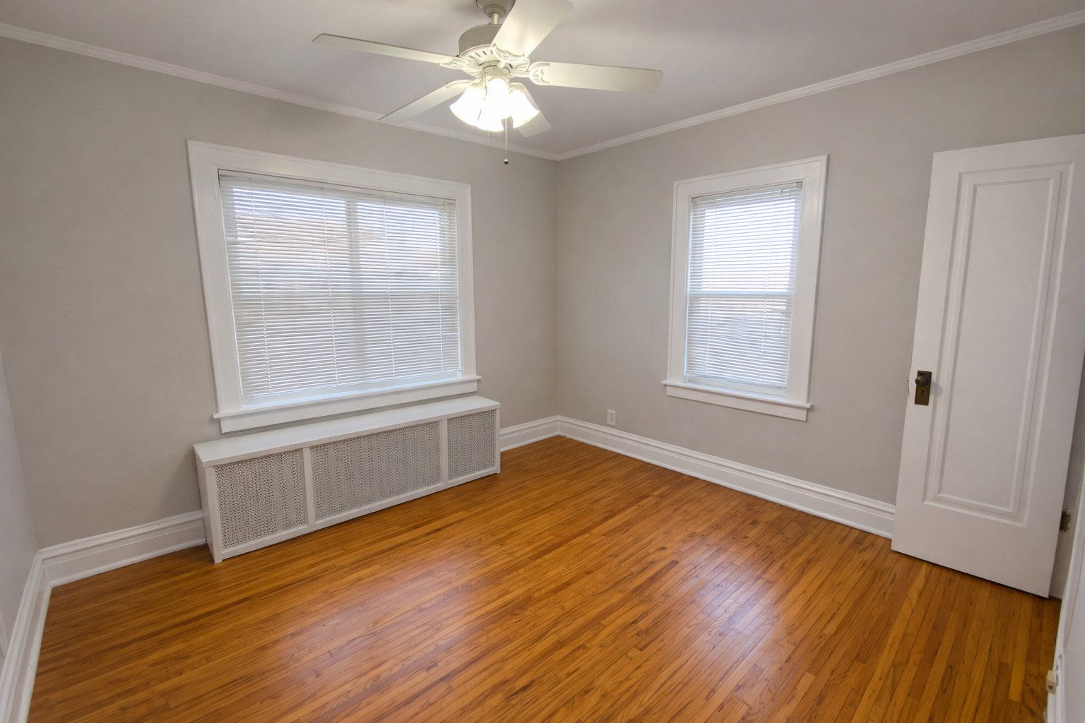 518 -520 N Raynor Avenue, Joliet, IL 60435