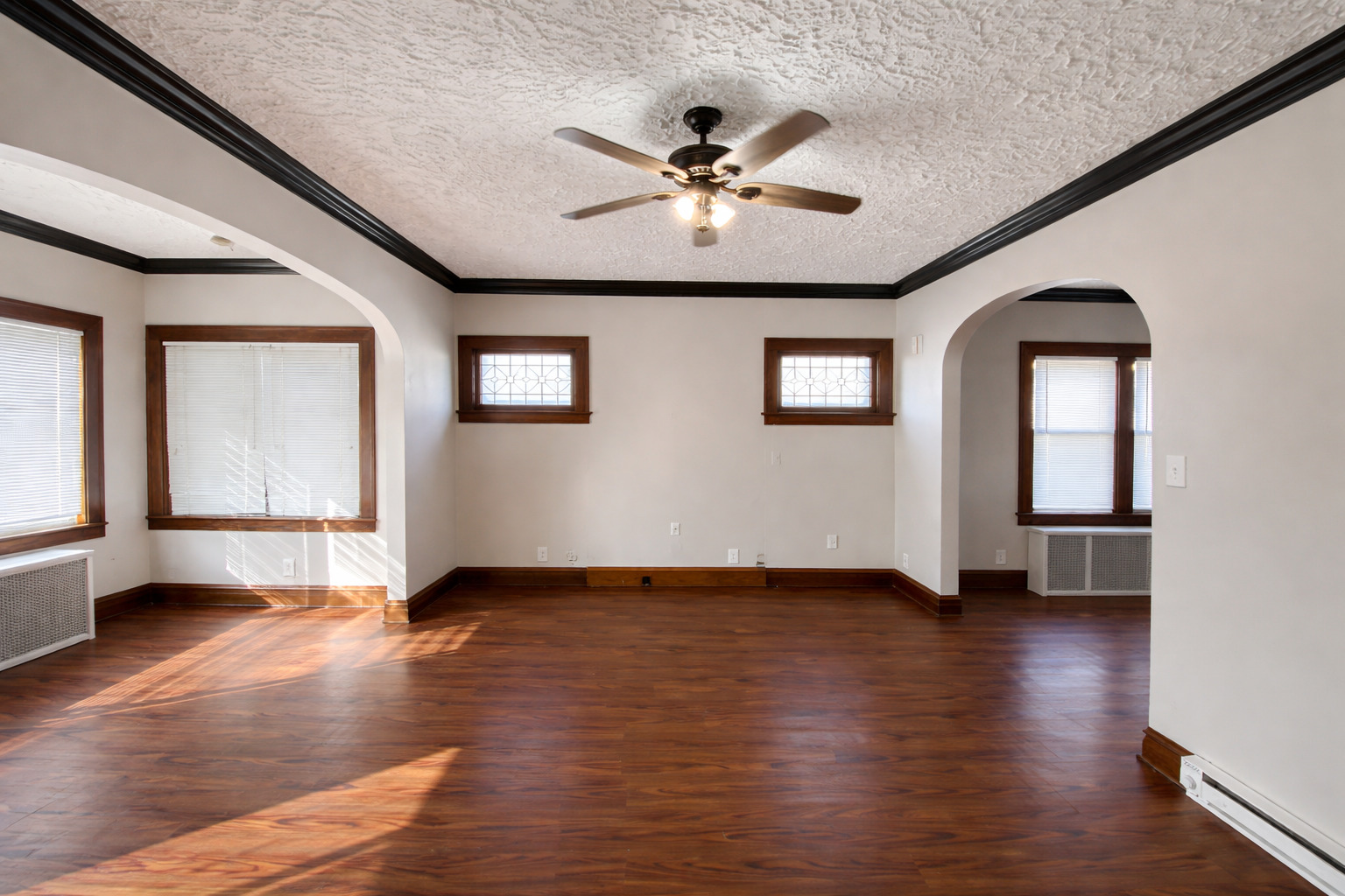 518 -520 N Raynor Avenue, Joliet, IL 60435