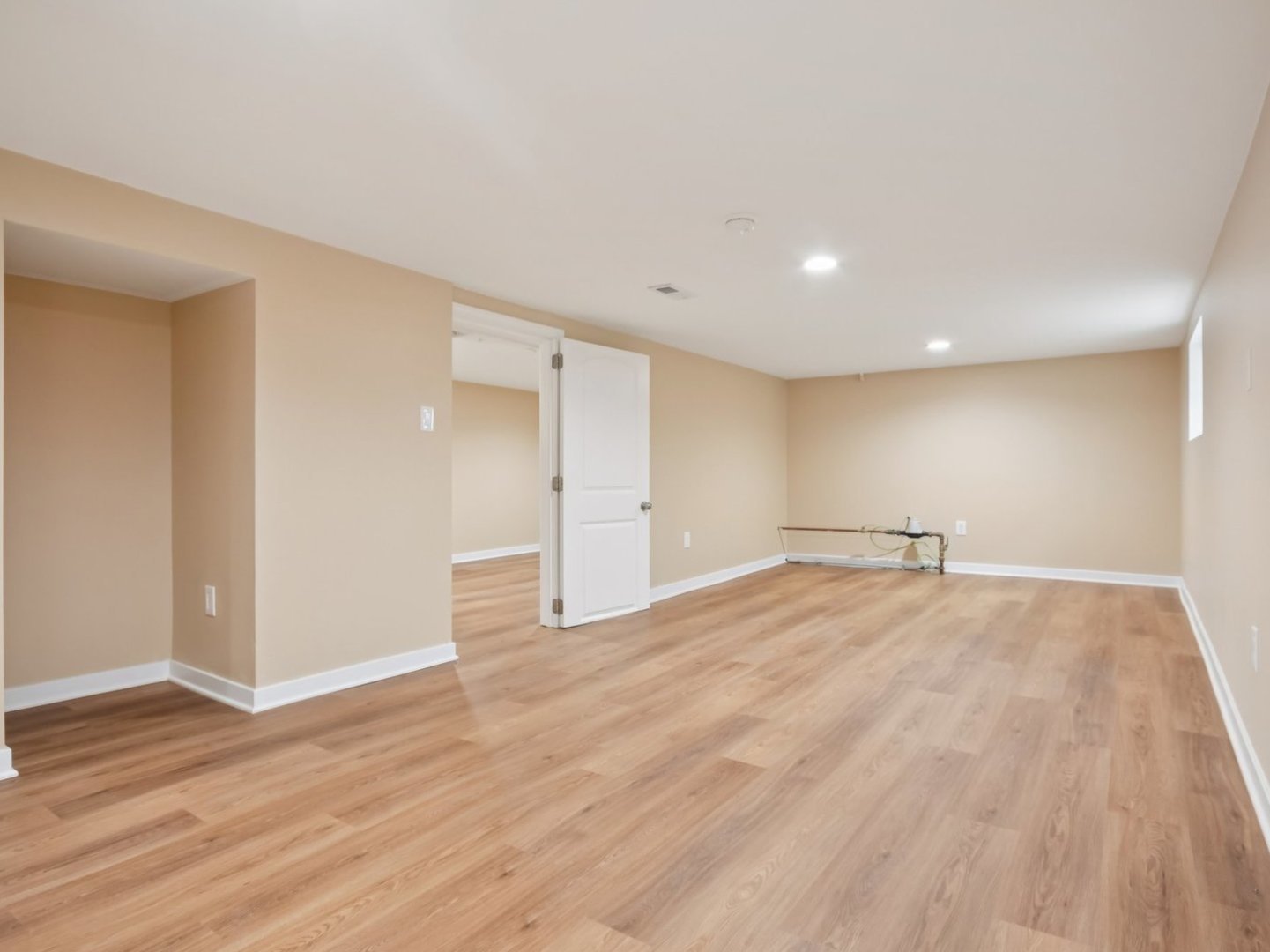 1404 N 36th Avenue, Melrose Park, IL 60160