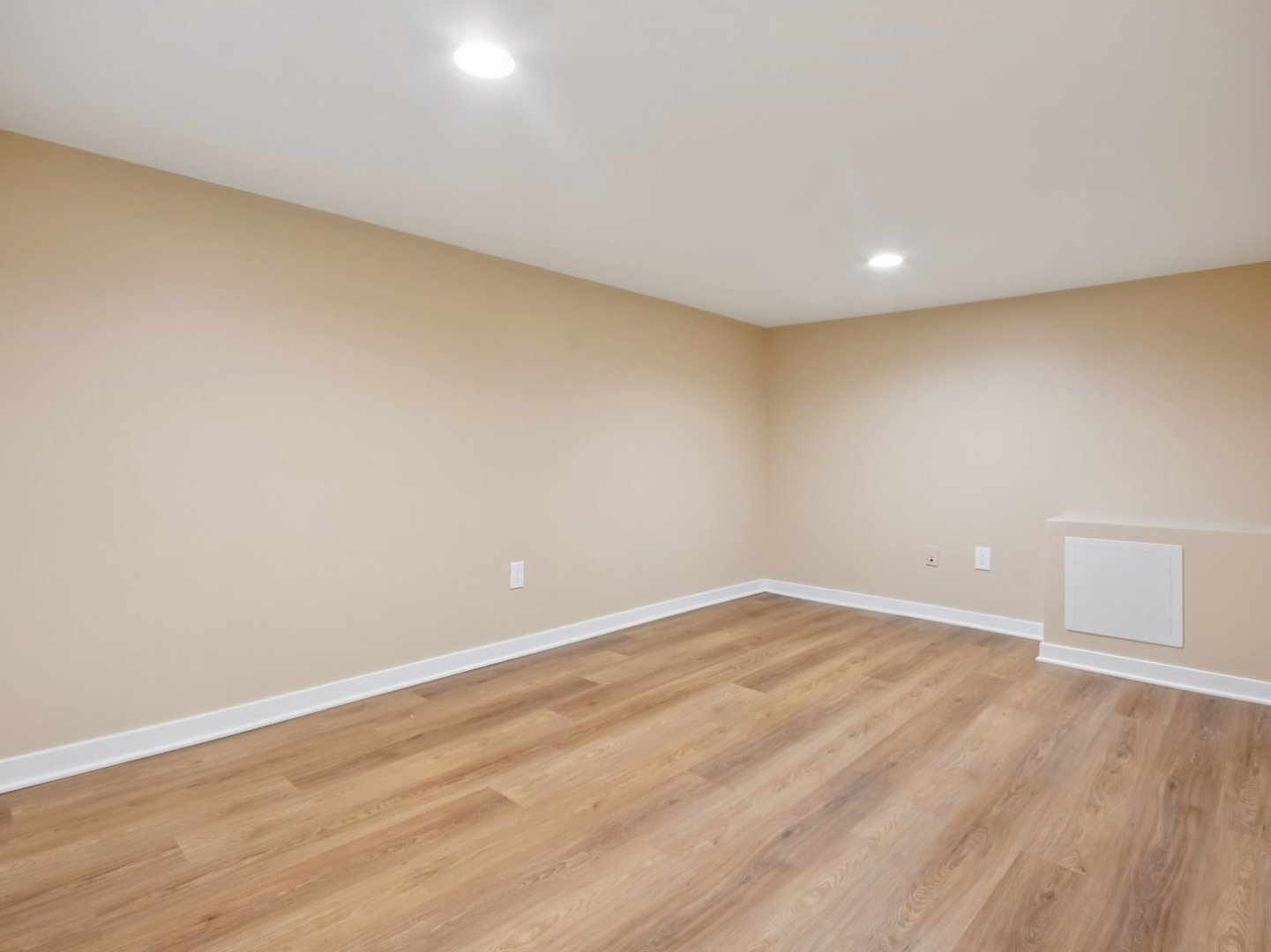 1404 N 36th Avenue, Melrose Park, IL 60160