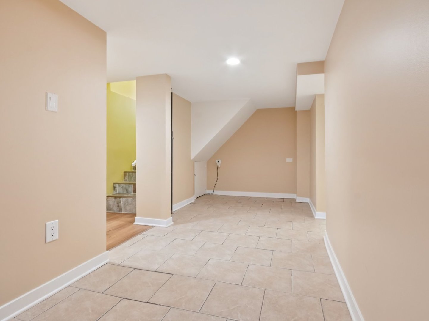 1404 N 36th Avenue, Melrose Park, IL 60160