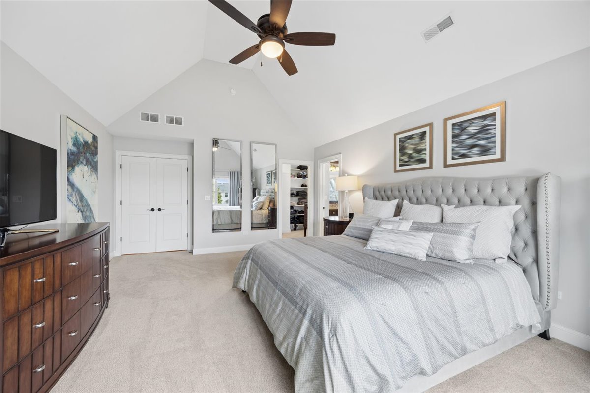 4620 Stonewall Avenue, Downers Grove, IL 60515