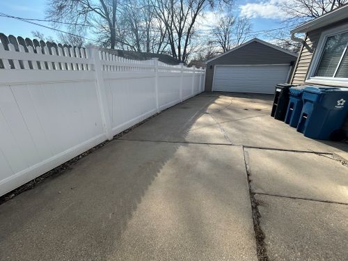 245 Robinson Drive, Morris, IL 60450