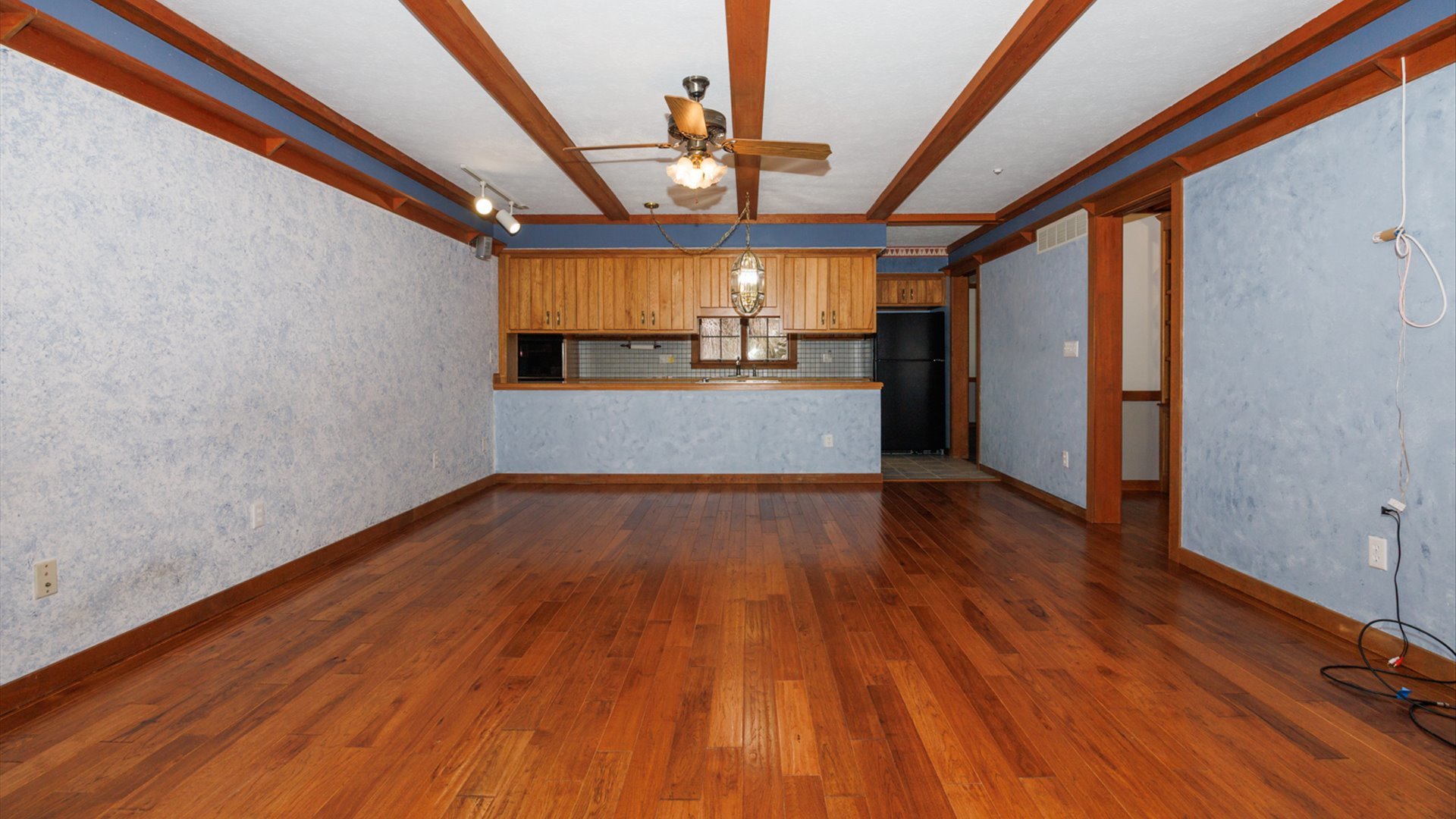 6 Pepper Wood Court, Towanda, IL 61776