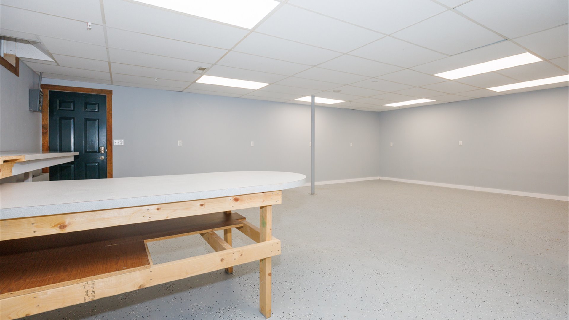 6 Pepper Wood Court, Towanda, IL 61776