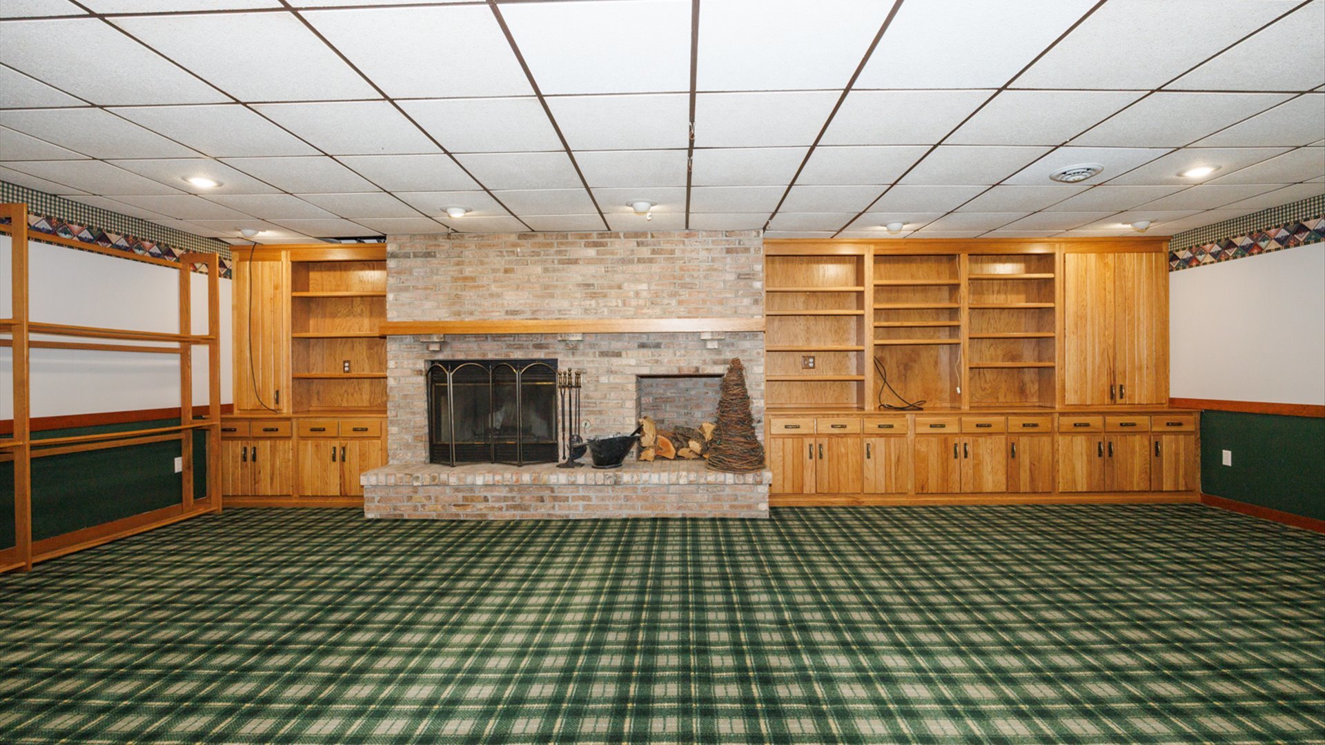 6 Pepper Wood Court, Towanda, IL 61776