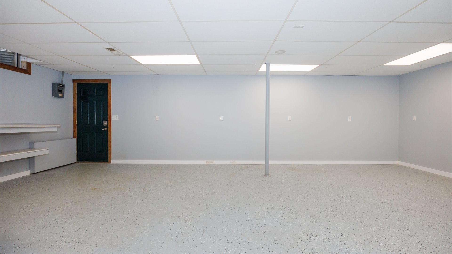 6 Pepper Wood Court, Towanda, IL 61776