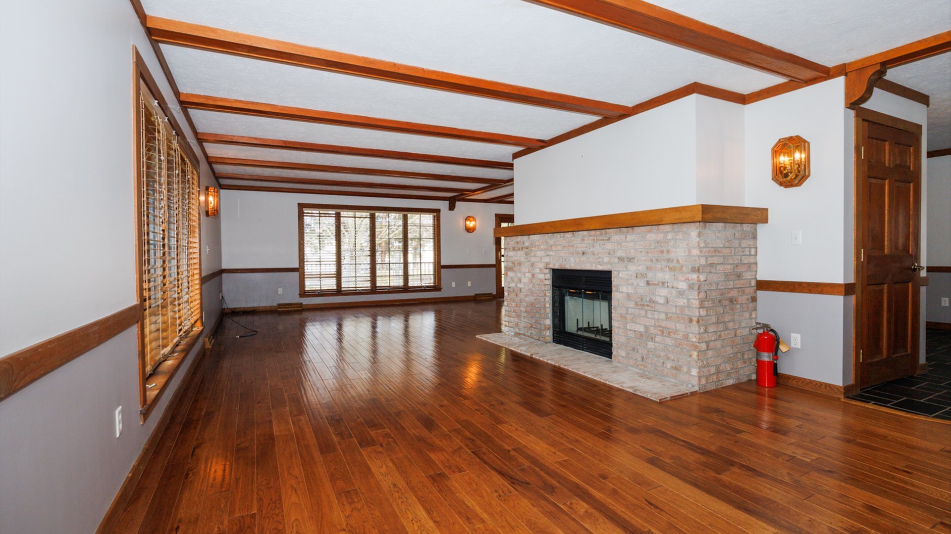 6 Pepper Wood Court, Towanda, IL 61776