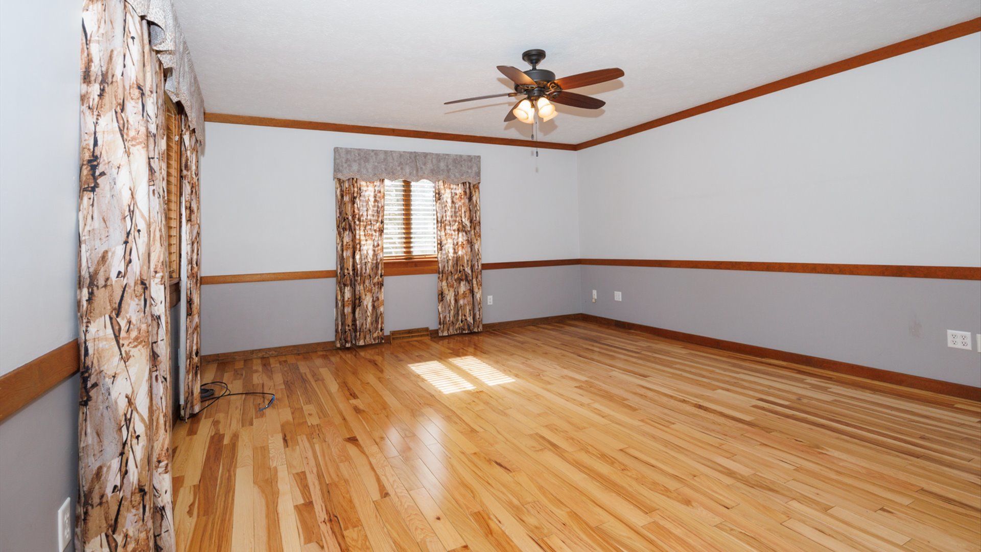 6 Pepper Wood Court, Towanda, IL 61776