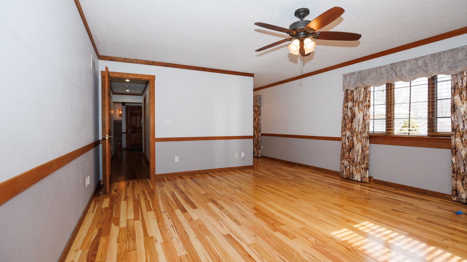 6 Pepper Wood Court, Towanda, IL 61776