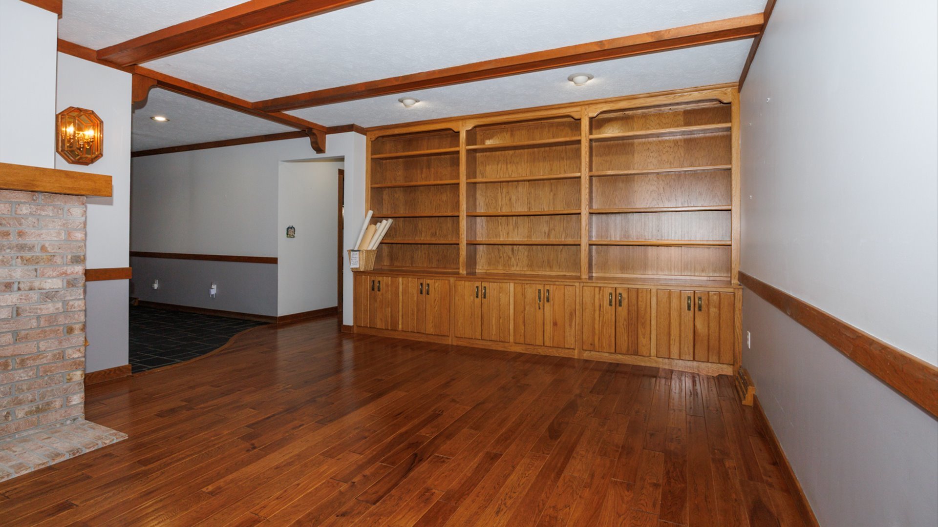 6 Pepper Wood Court, Towanda, IL 61776