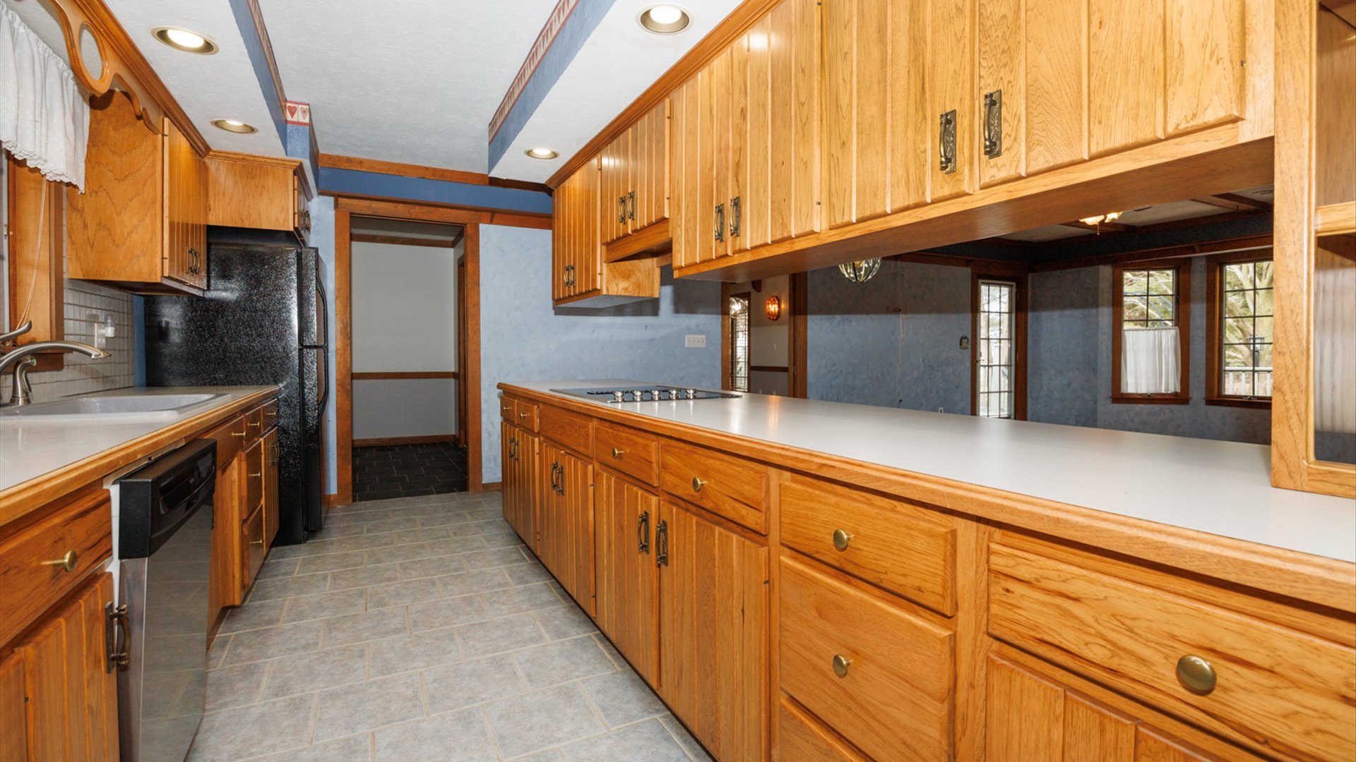 6 Pepper Wood Court, Towanda, IL 61776