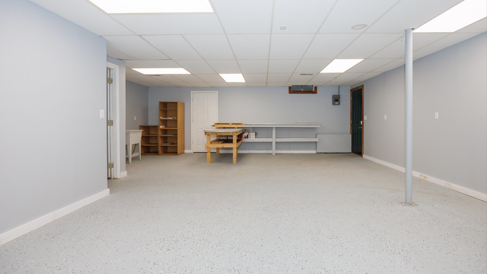 6 Pepper Wood Court, Towanda, IL 61776