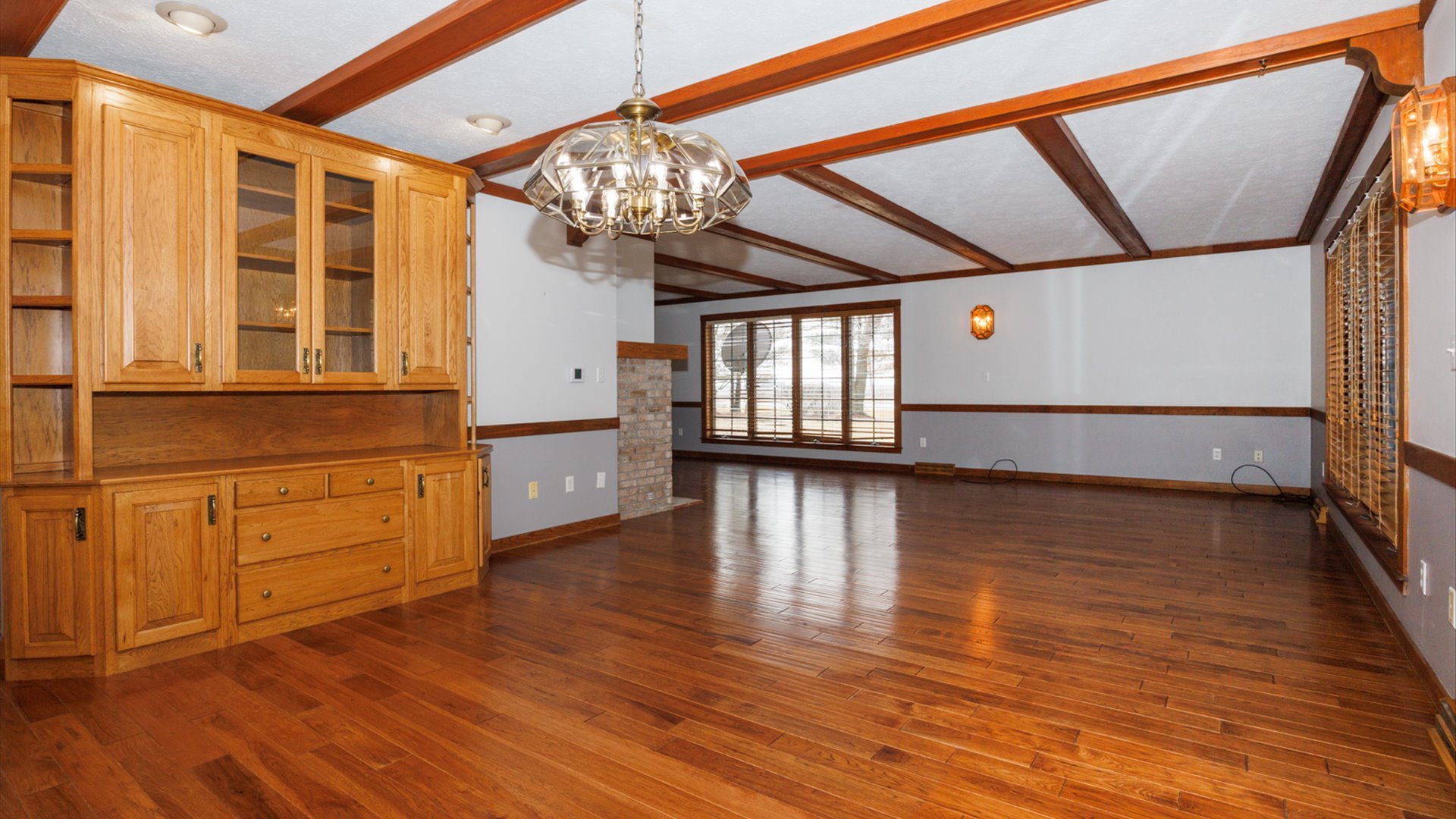 6 Pepper Wood Court, Towanda, IL 61776