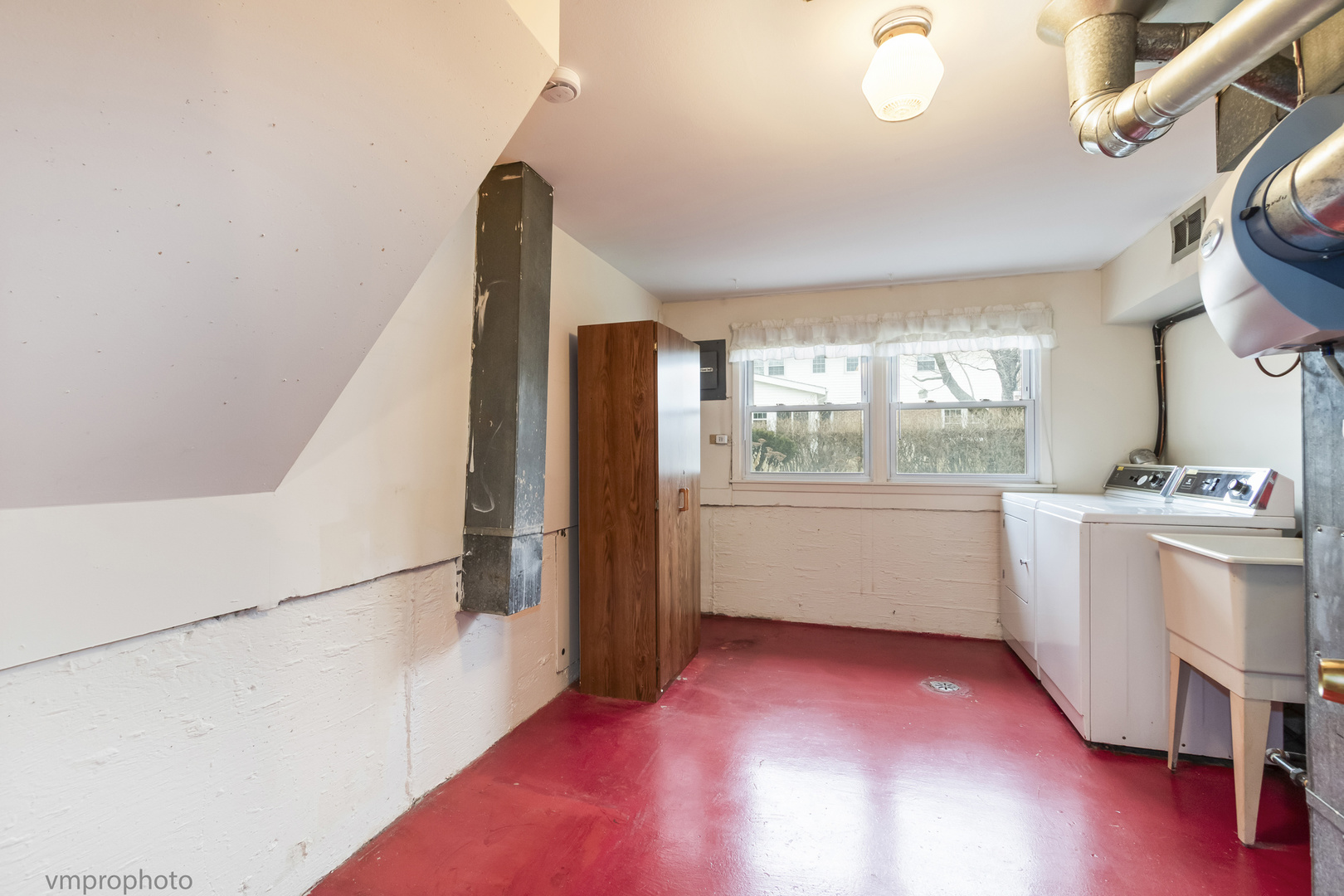 951 Lonsdale Road, Elk Grove Village, IL 60007