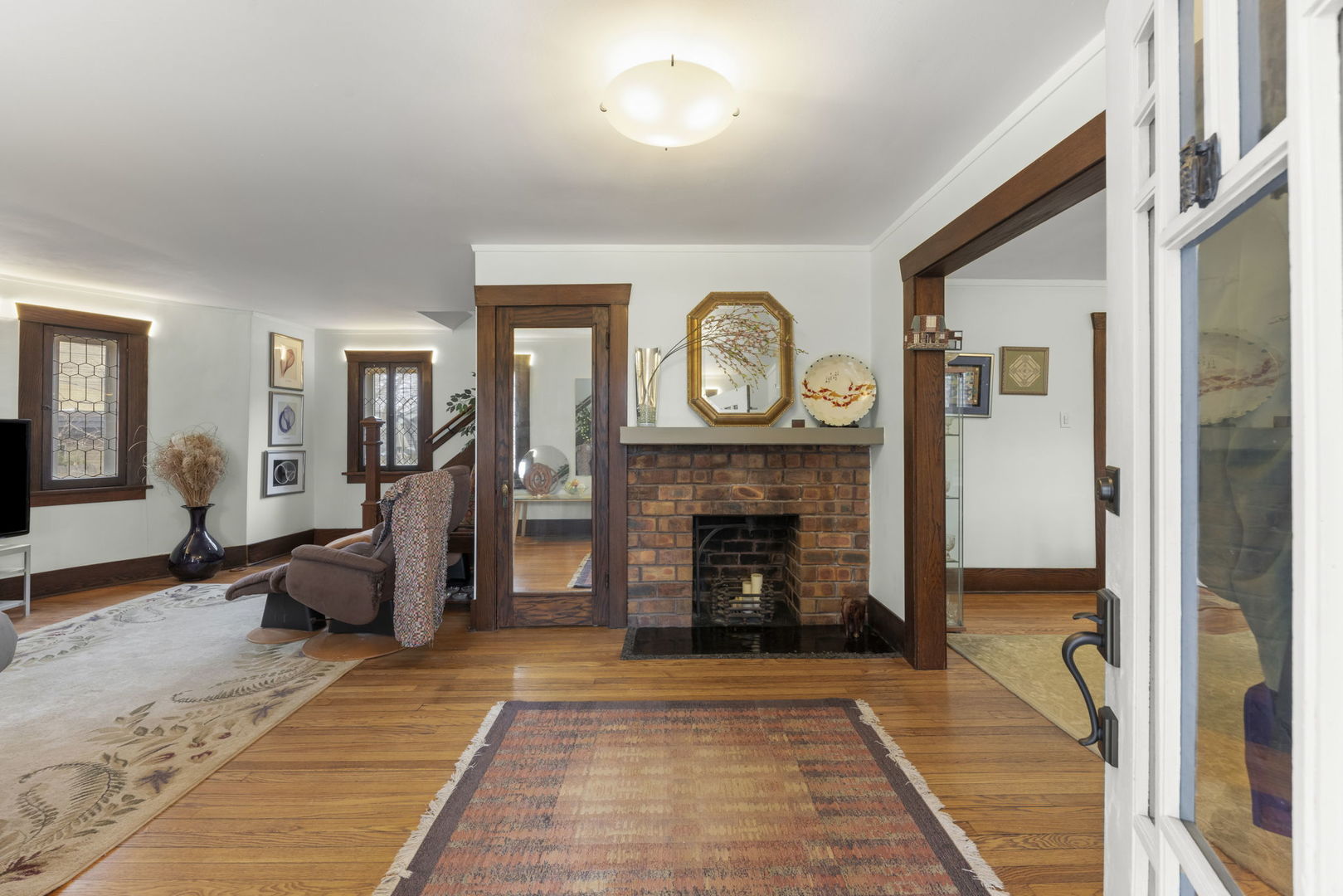 535 N Ashland Avenue, La Grange Park, IL 60526