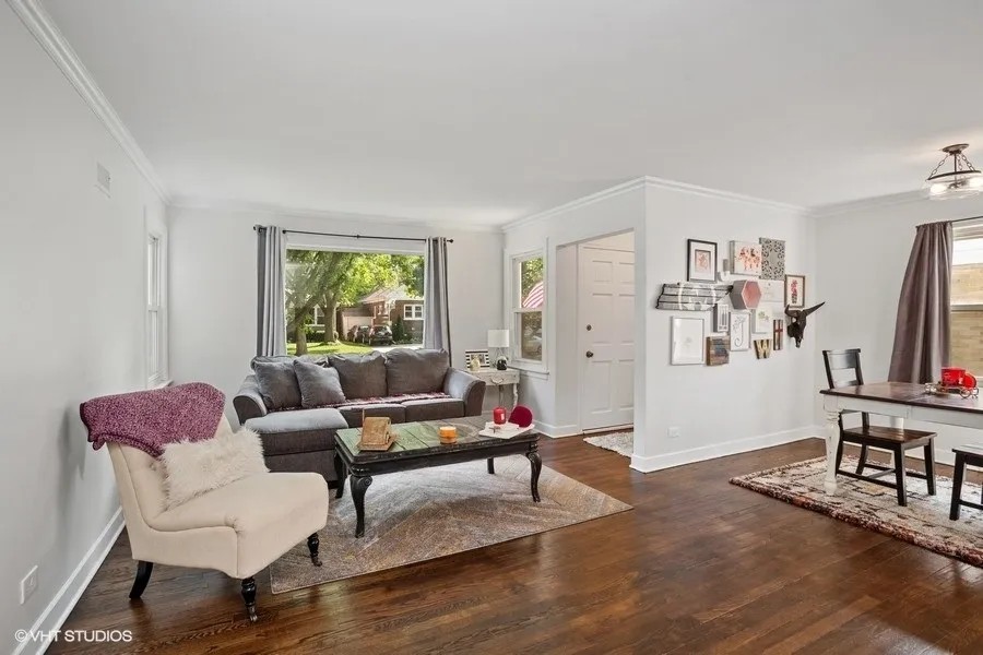 540 S Evergreen Avenue, Arlington Heights, IL 60005