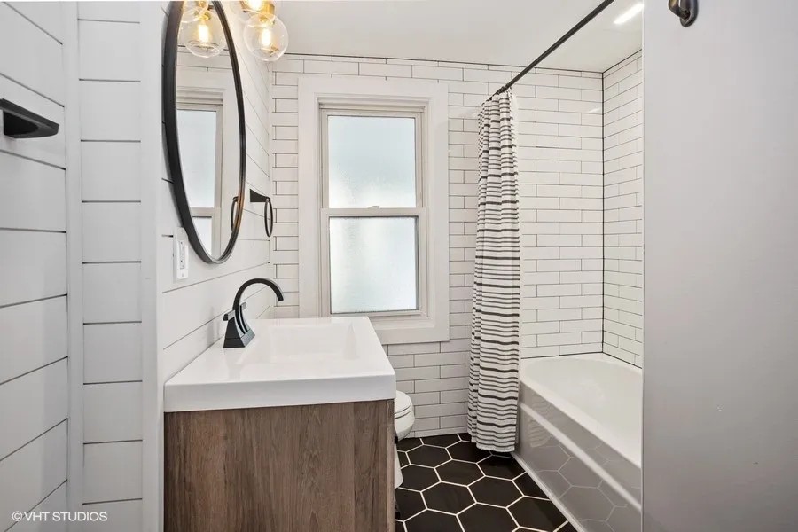 540 S Evergreen Avenue, Arlington Heights, IL 60005