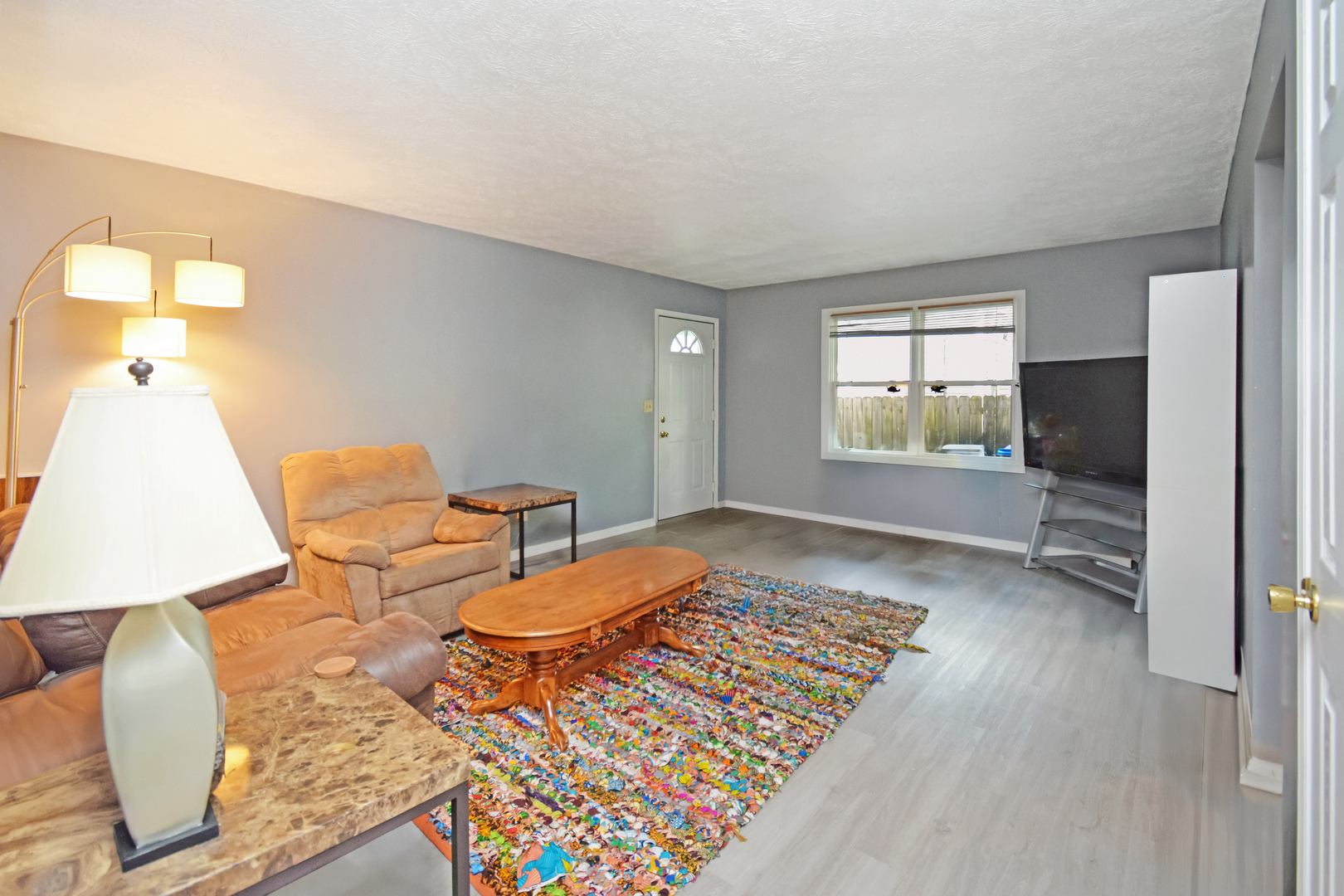 107 E Division Street, Bloomington, IL 61701