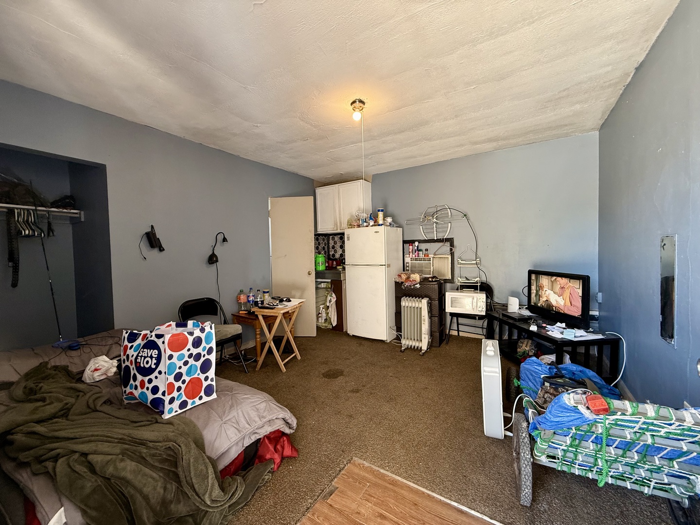 901 State Route 10 West, Clinton, IL 61727