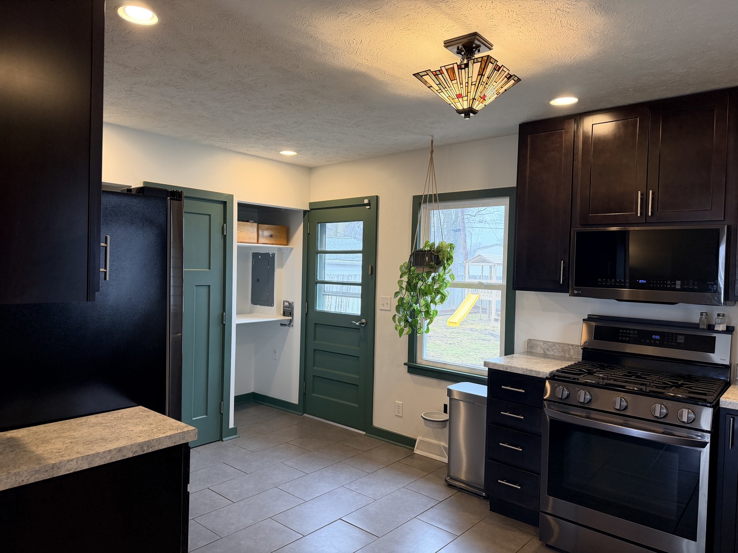 219 Magnolia Drive, Bloomington, IL 61701