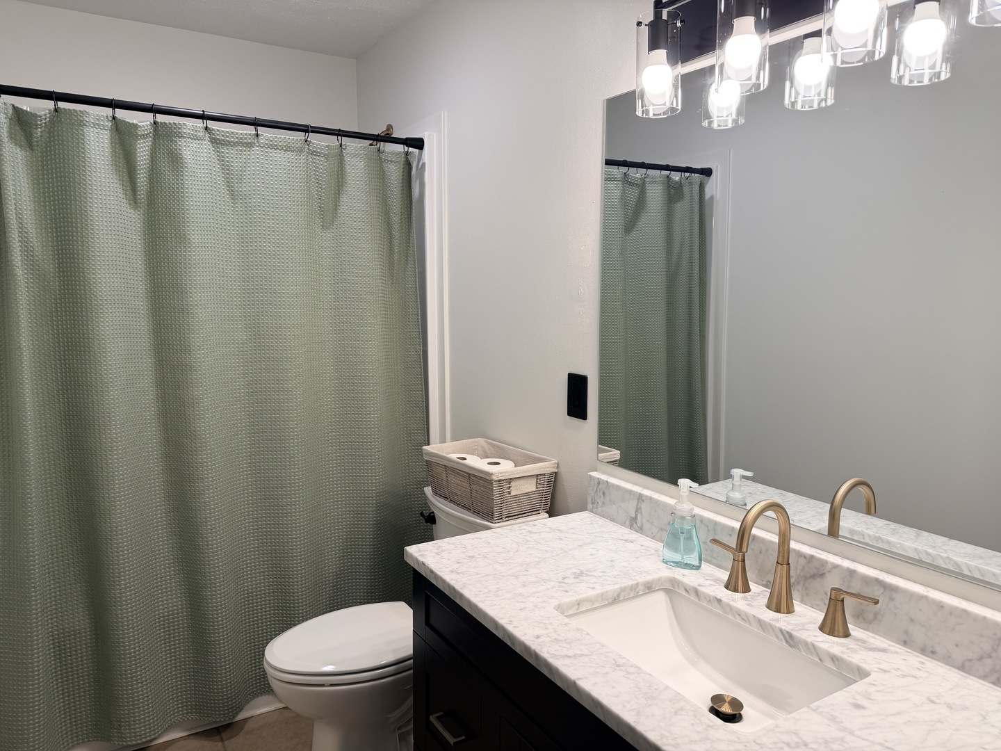 219 Magnolia Drive, Bloomington, IL 61701