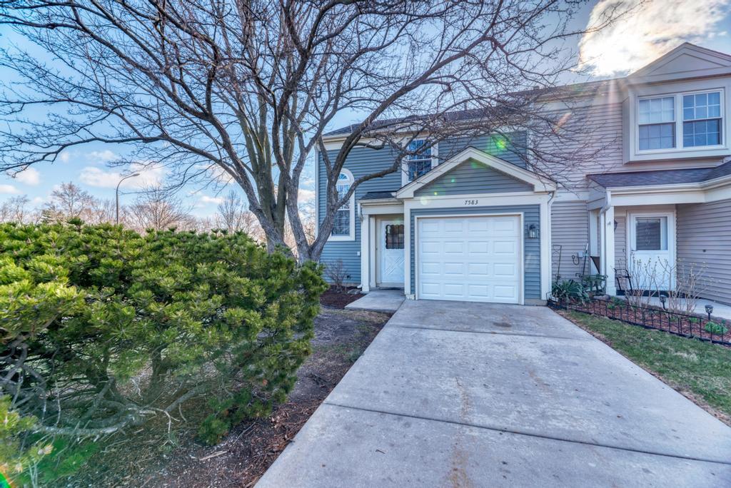 7583 WATERFORD Drive #7583, Hanover Park, IL 60133