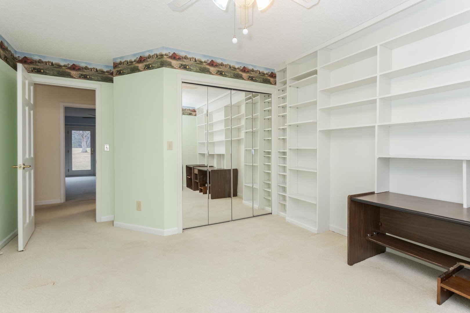 19710 Nottingham Drive, Downs, IL 61736