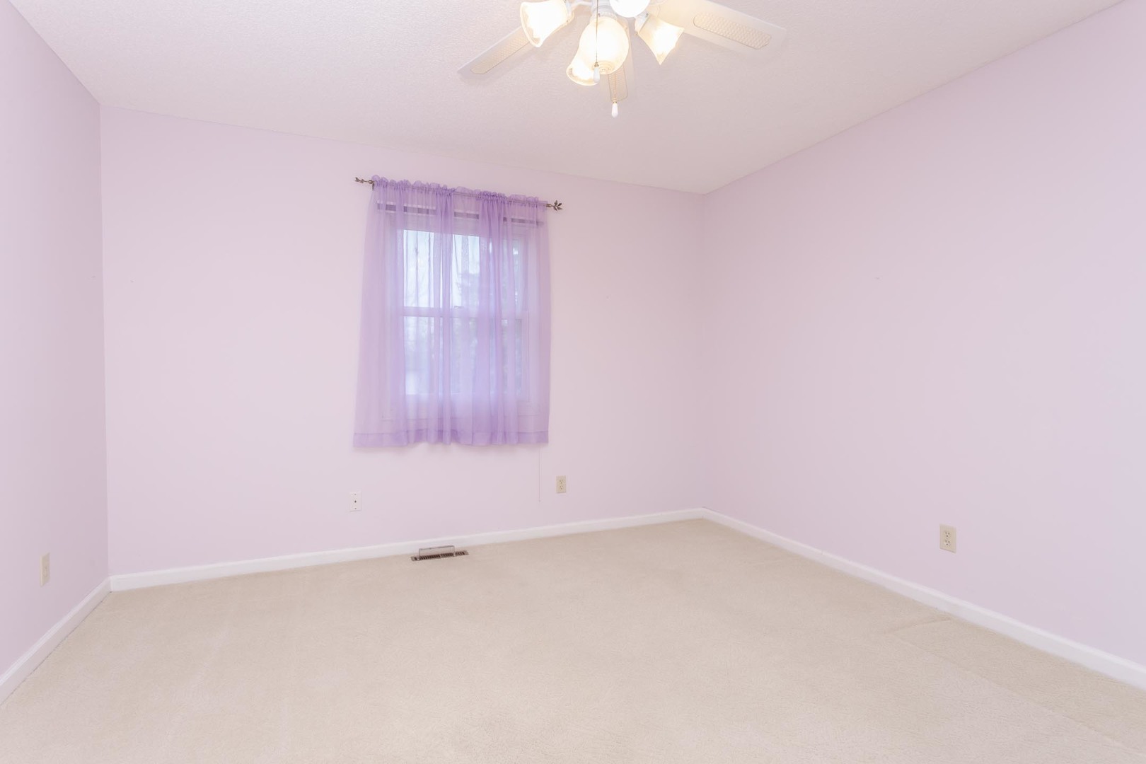 19710 Nottingham Drive, Downs, IL 61736