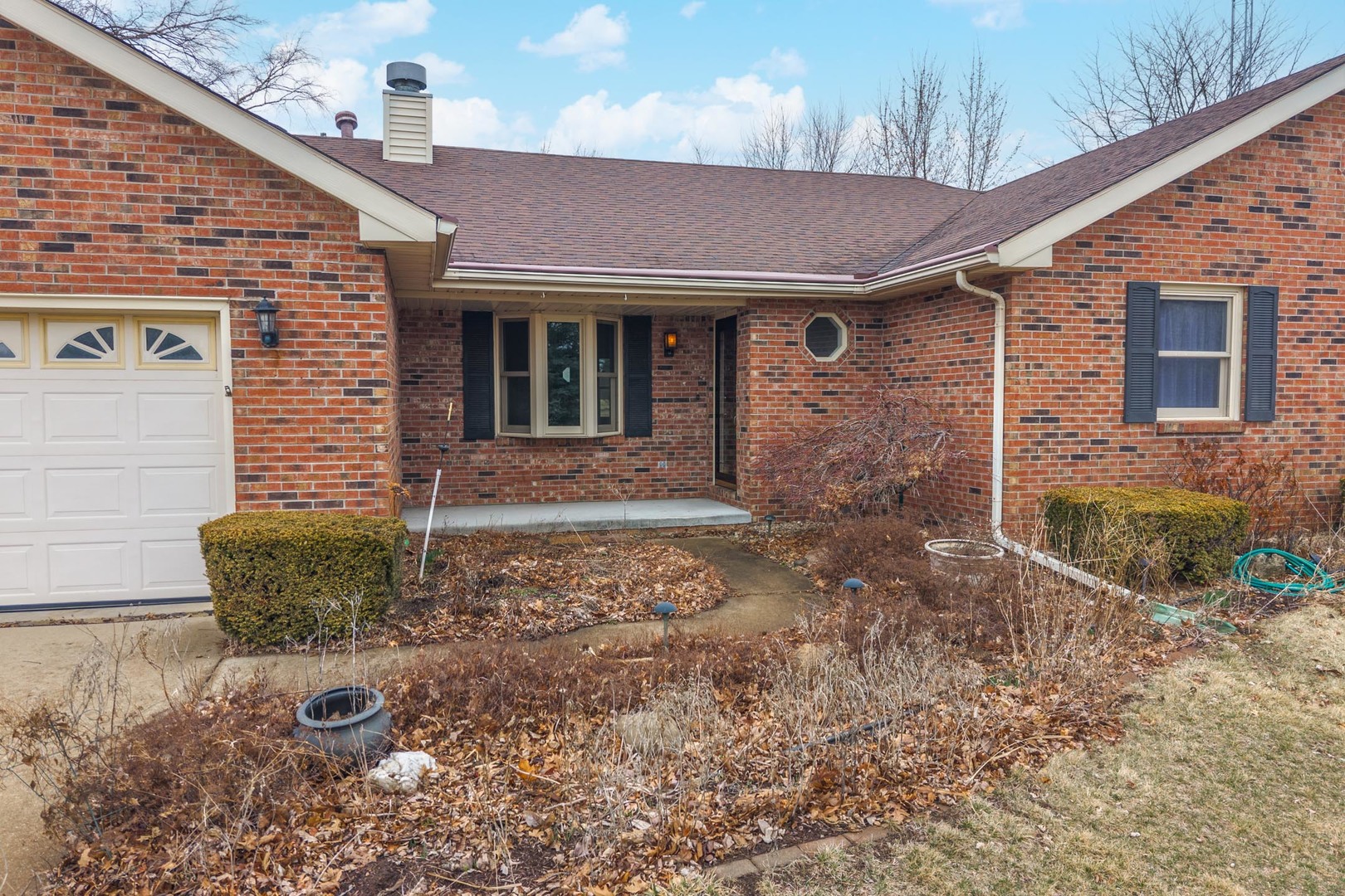 19710 Nottingham Drive, Downs, IL 61736