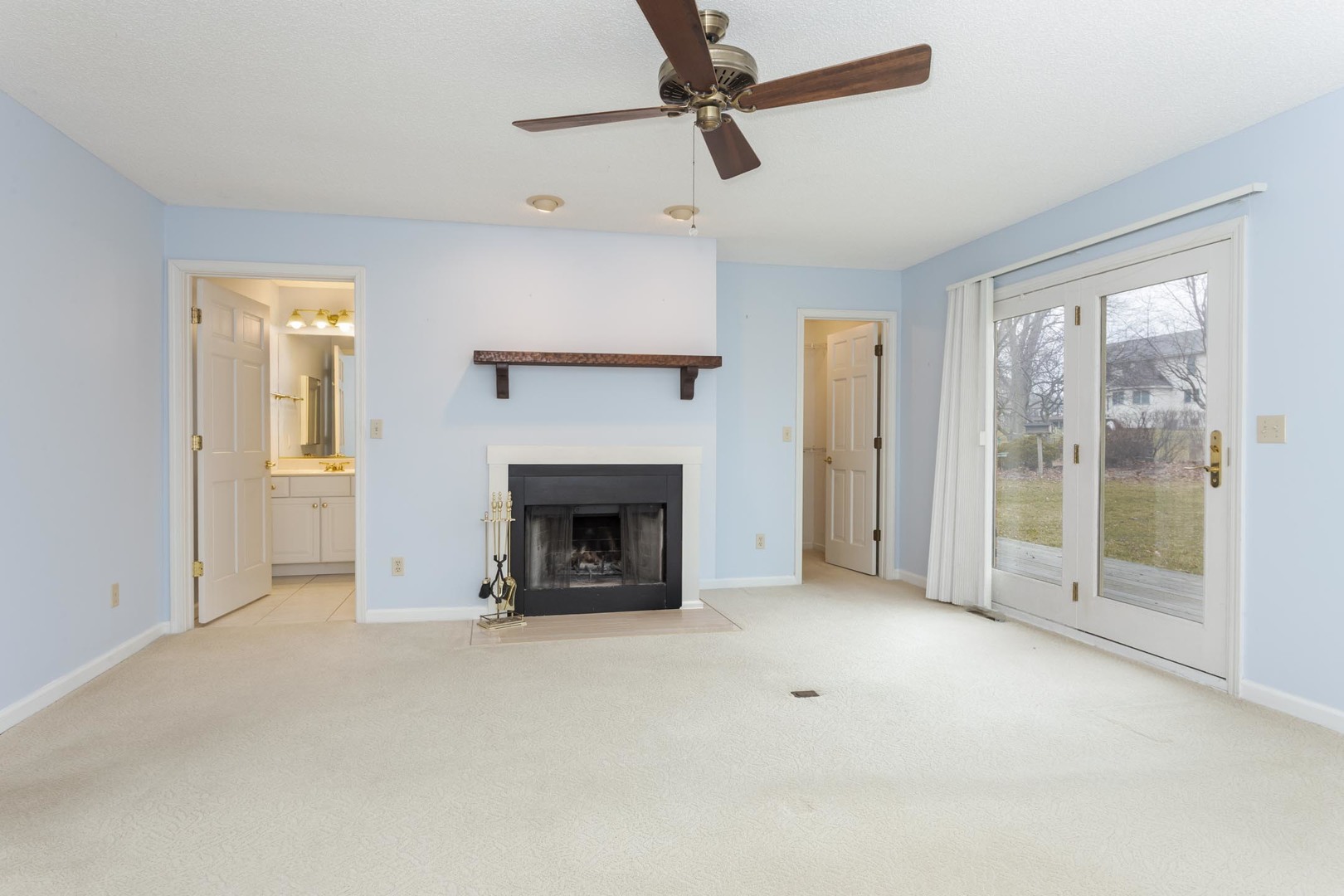 19710 Nottingham Drive, Downs, IL 61736