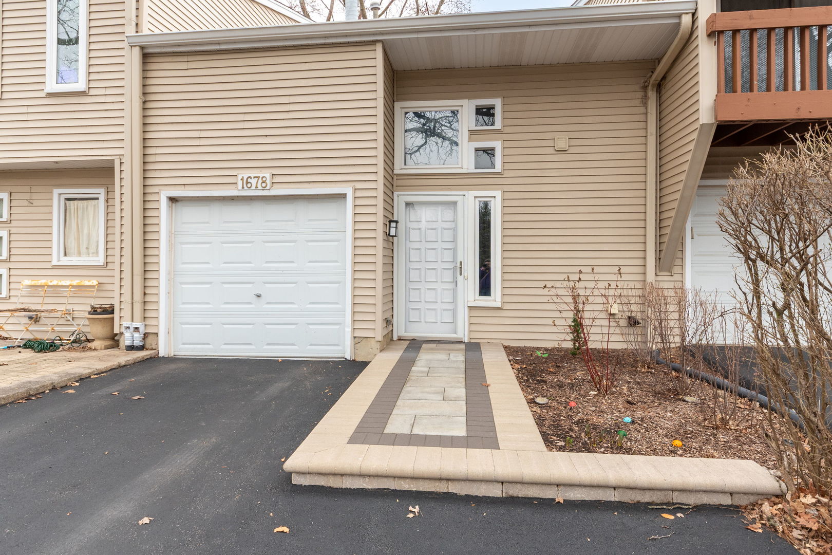 1678 Cove Court, Naperville, IL 60565