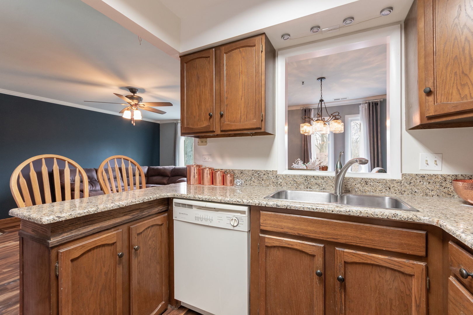 1678 Cove Court, Naperville, IL 60565