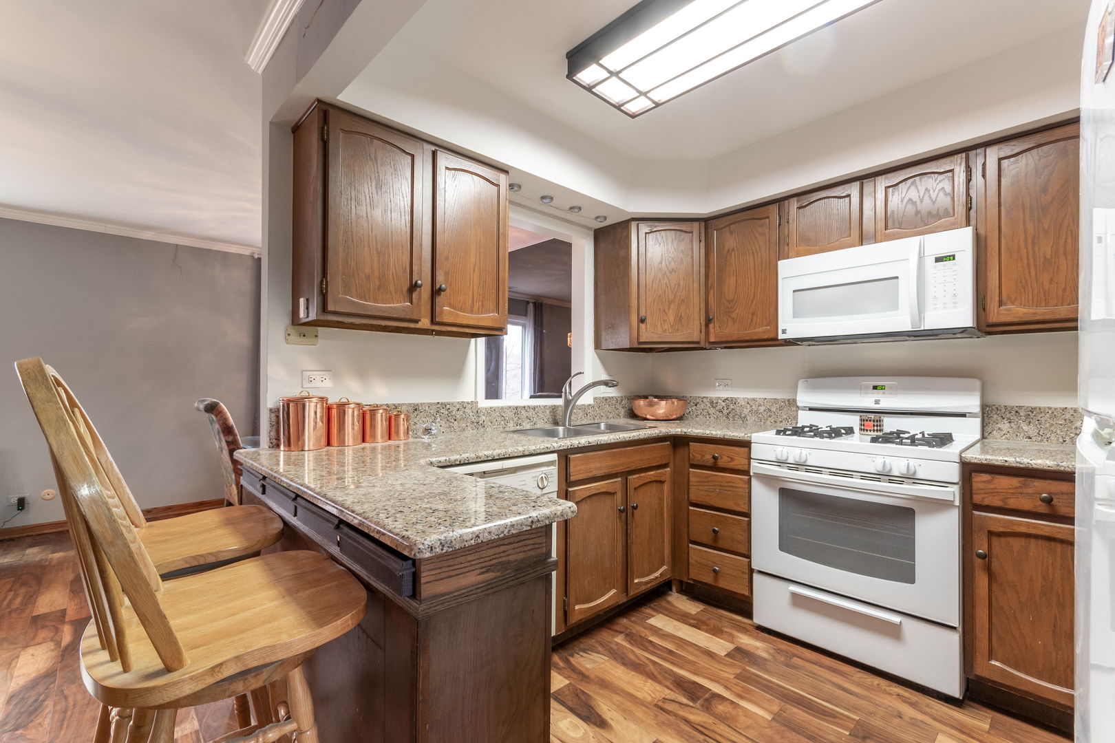 1678 Cove Court, Naperville, IL 60565