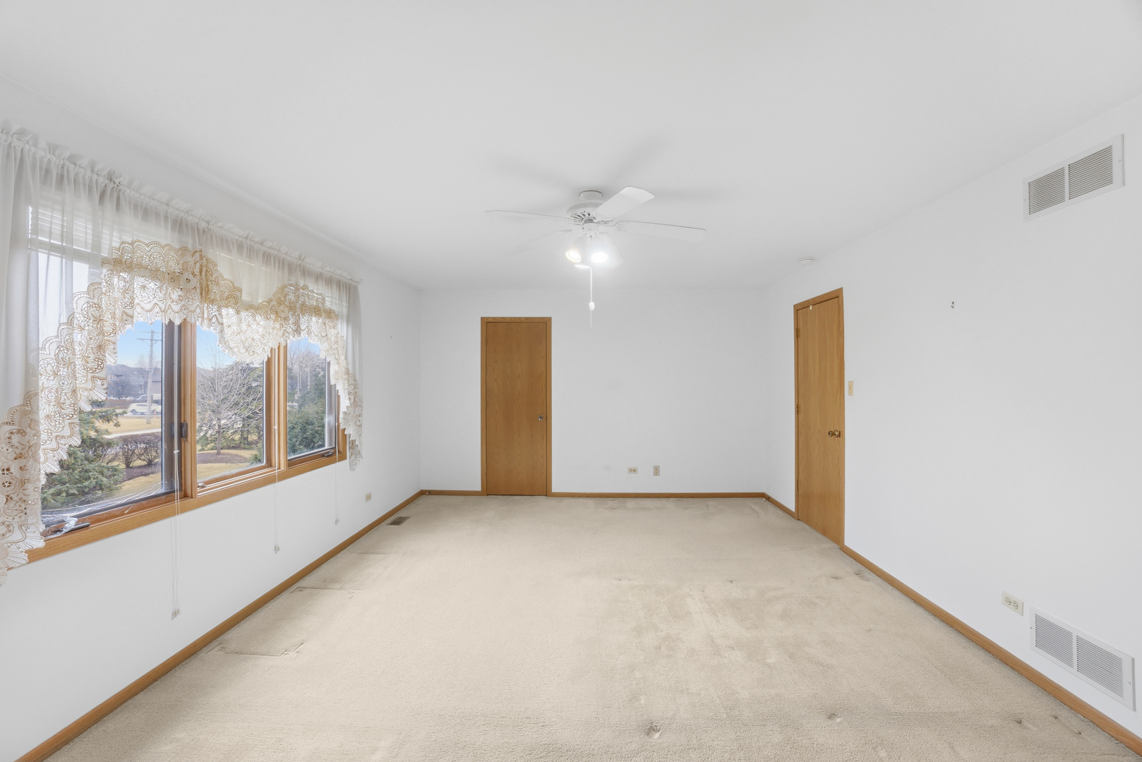 9424 Quail Trail, Tinley Park, IL 60487