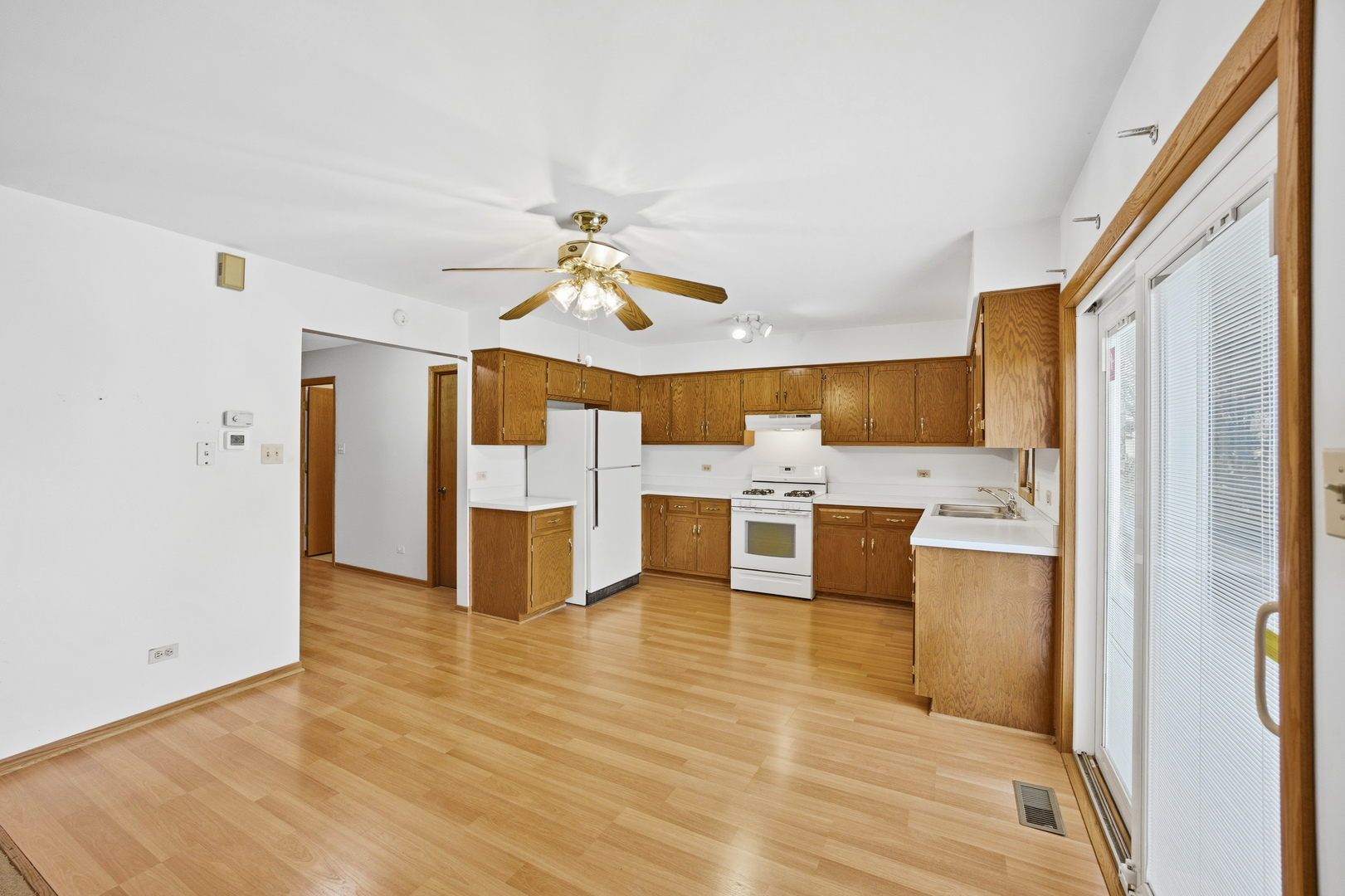 9424 Quail Trail, Tinley Park, IL 60487