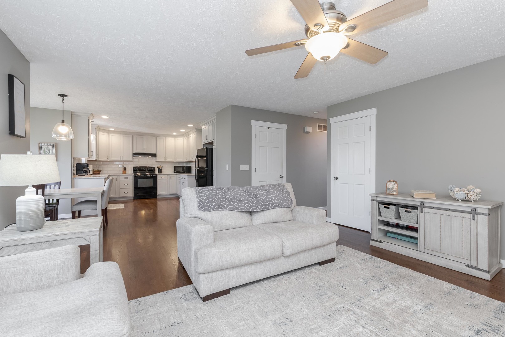 3304 Barrington Road, Bloomington, IL 61704