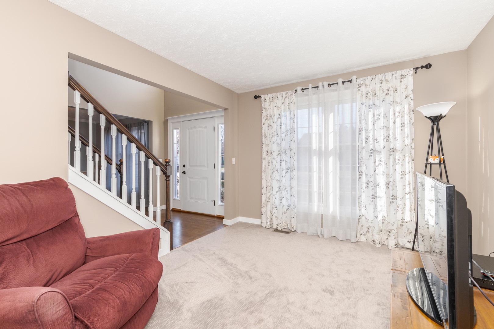 3304 Barrington Road, Bloomington, IL 61704