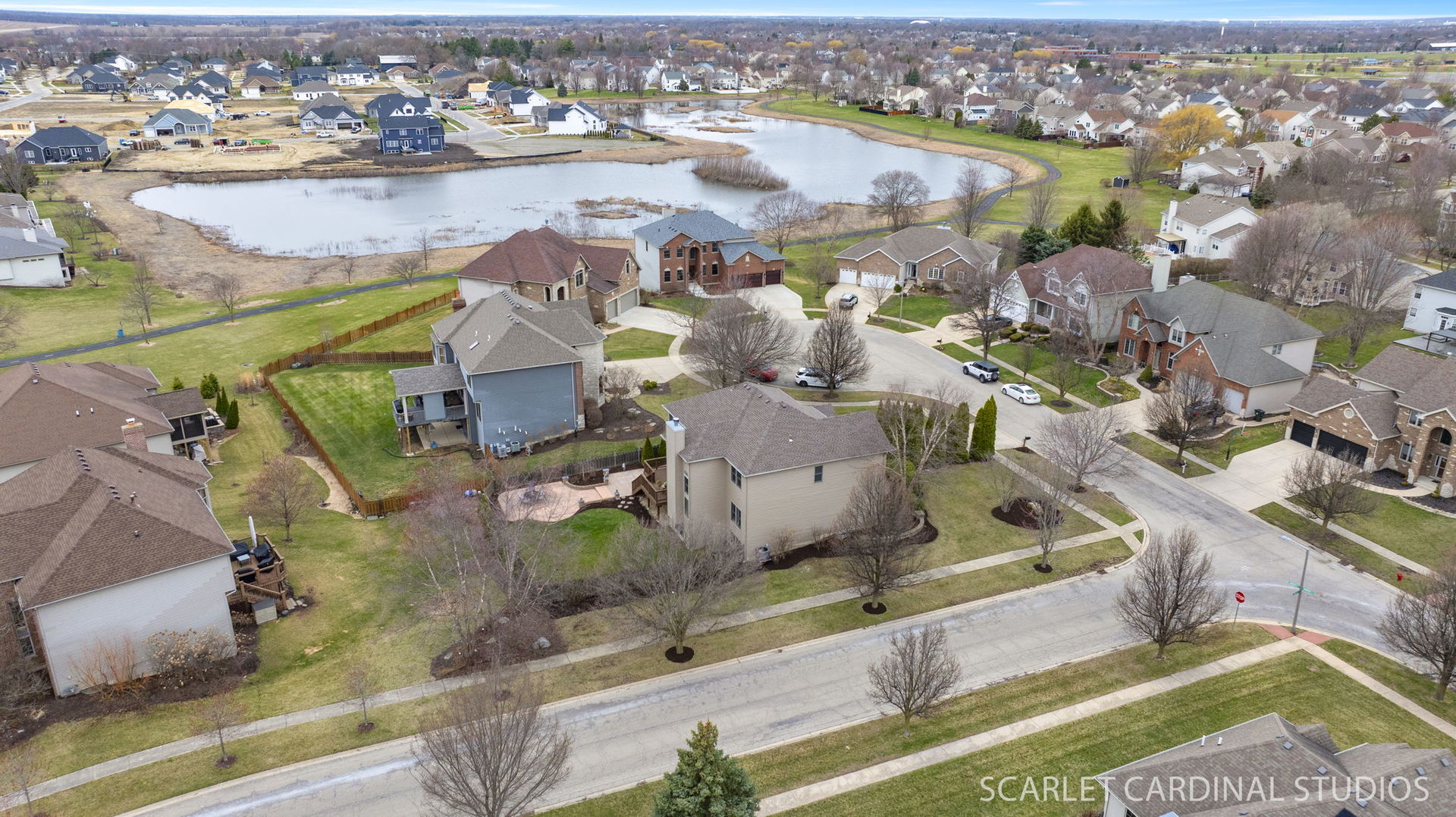 208 Amherst Court, Oswego, IL 60543