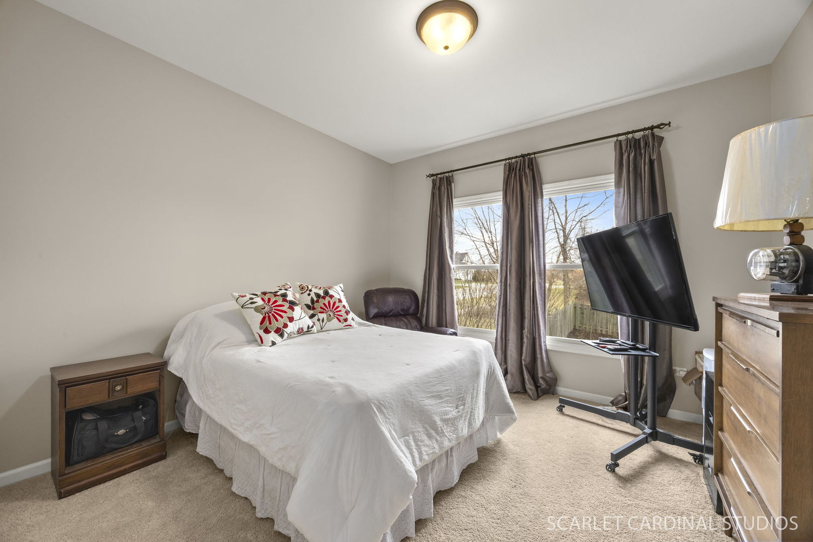 208 Amherst Court, Oswego, IL 60543