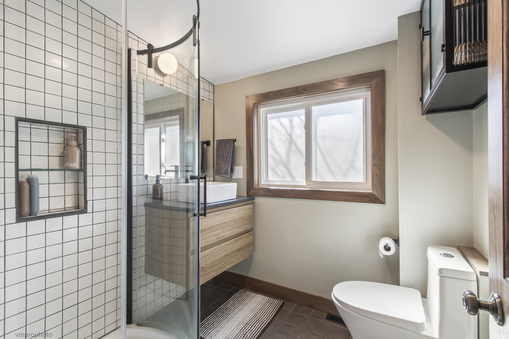 632 ILLINOIS Street, Geneva, IL 60134