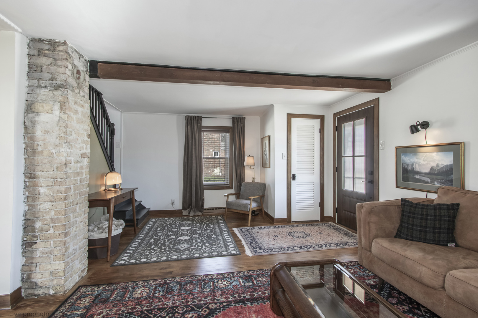 632 ILLINOIS Street, Geneva, IL 60134